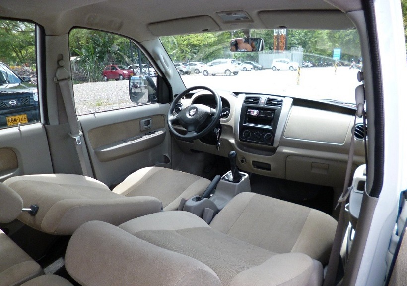 Mobil keluarga yang nyaman - Interior Suzuki APV
